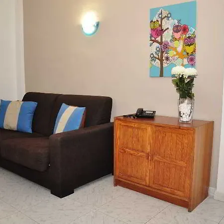 Comodoro Apartman