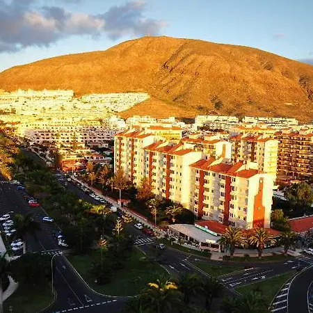 Comodoro Apartment *