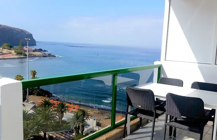 Comodoro לוס כריסטיאנוס